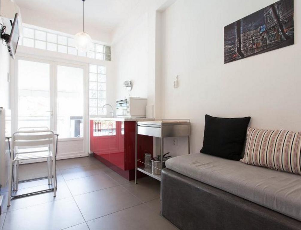 Acropolis Charming Apartment With Large Balcony - Dm17 Athen Eksteriør bilde